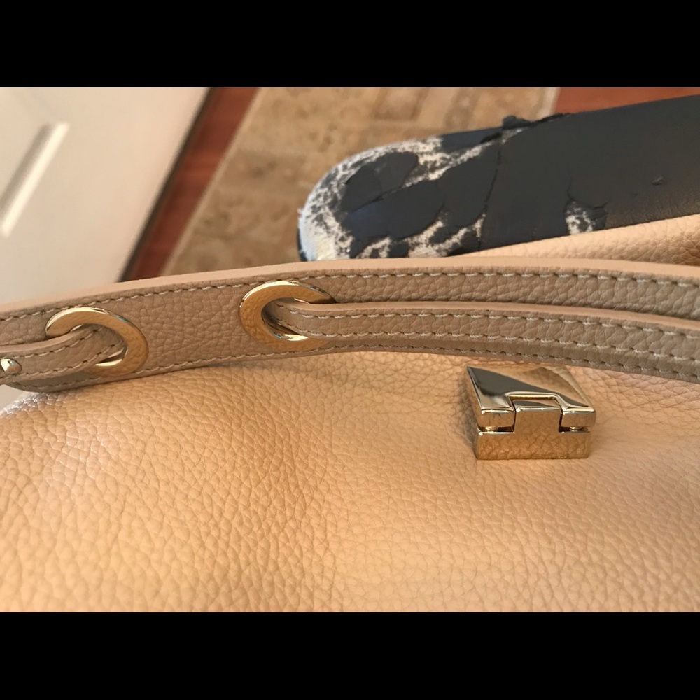 Authentic Jimmy choo nude handbag - Picture 6 of 7